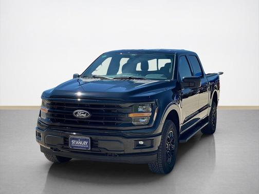 Agate Black Metallic 2026 Ford F-150 XLT