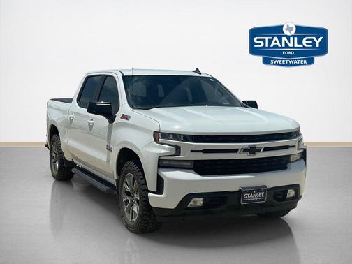 Summit White 2021 Chevrolet Silverado 1500 RST