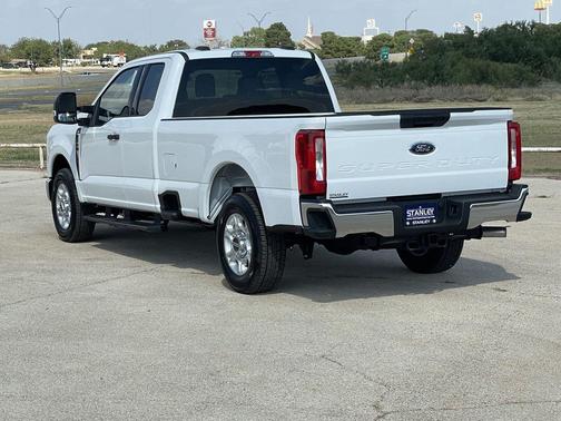 2026 Ford F-250 XLT