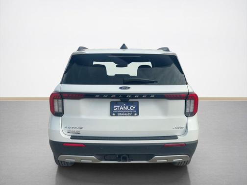 2026 Ford Explorer Active (200A)