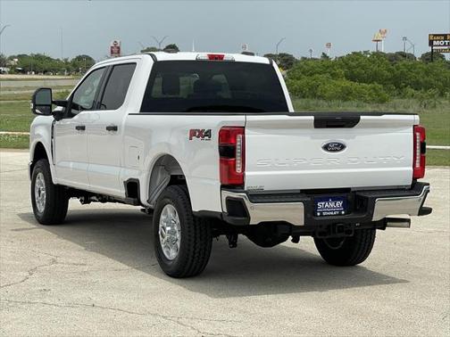 2025 Ford F-350 XLT