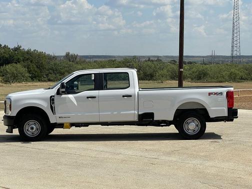 2026 Ford F-250 XL