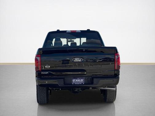 AGATE BLACK METALLIC 2026 Ford F-150 XLT