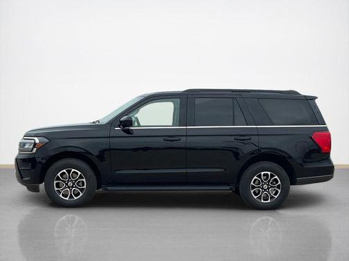 Agate Black Metallic 2024 Ford Expedition XLT