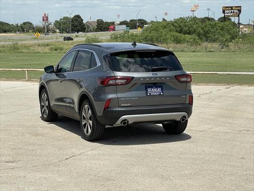 2025 Ford Escape Platinum