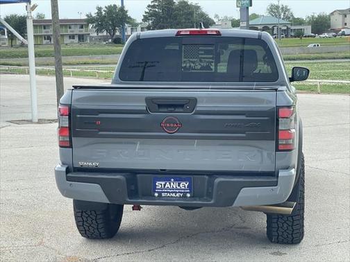 2025 Nissan Frontier PRO-4X
