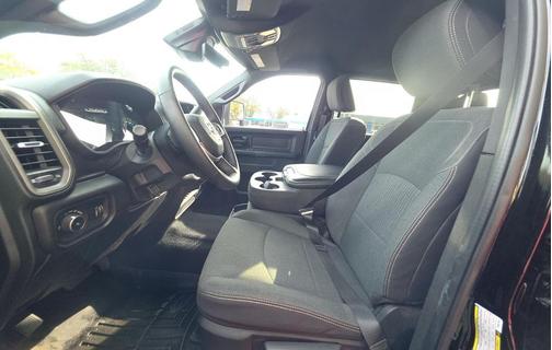 2023 RAM 2500 Tradesman Crew Cab 4x4 6'4' Box