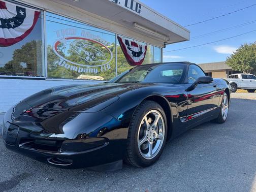 Black 2000 Chevrolet Corvette Base