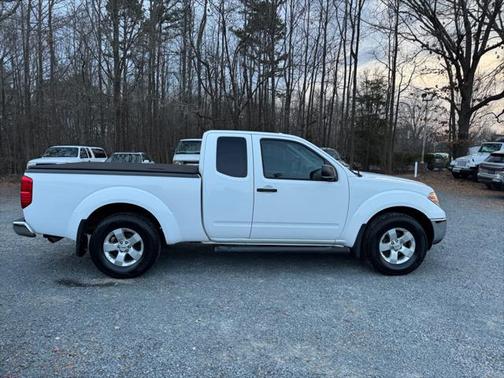 2011 Nissan Frontier SV