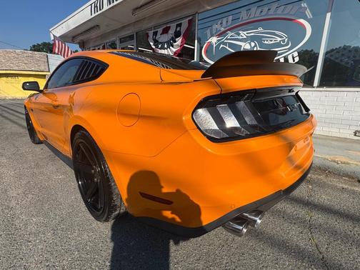 Orange Fury Metallic Tri-Coat 2018 Ford Mustang GT