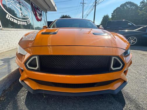 Orange Fury Metallic Tri-Coat 2018 Ford Mustang GT