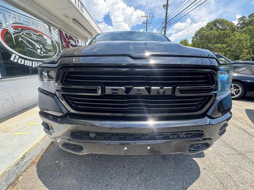 Diamond Black Crystal Pearlcoat 2020 RAM 1500 Big Horn/Lone Star