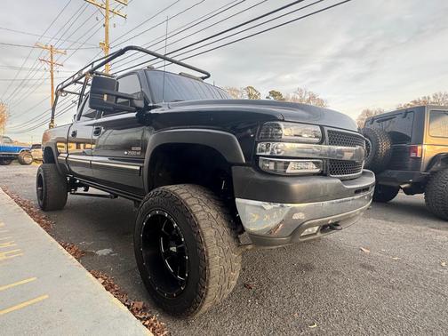 2002 Chevrolet Silverado 2500 LT H/D Crew Cab