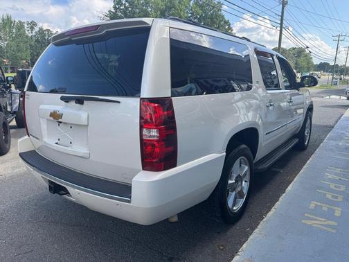 2014 Chevrolet Suburban 1500 LTZ