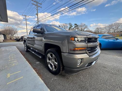 2017 Chevrolet Silverado 1500 2LT