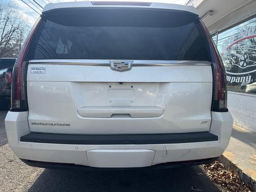 White Diamond Tricoat 2015 Cadillac Escalade ESV Platinum