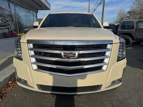 White Diamond Tricoat 2015 Cadillac Escalade ESV Platinum