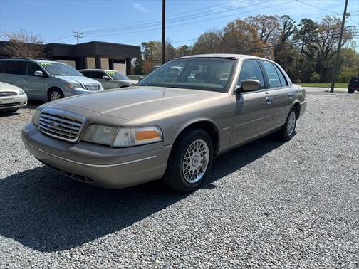 2001 Ford Crown Victoria LX