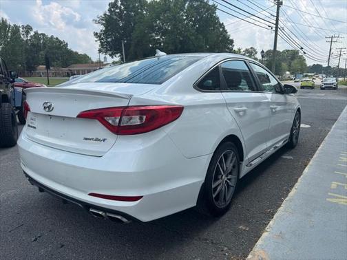 2017 Hyundai SONATA Sport 2.0T