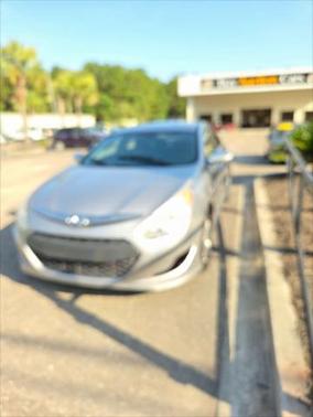 2013 Hyundai SONATA Hybrid Limited