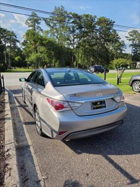 2013 Hyundai SONATA Hybrid Limited