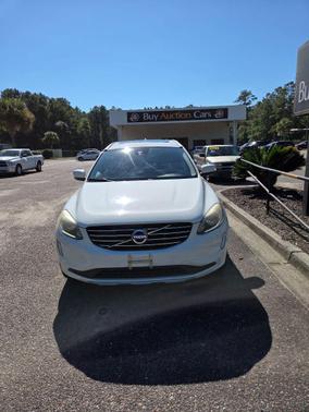 2016 Volvo XC60 T5 Drive-E Premier