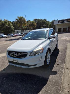 2016 Volvo XC60 T5 Drive-E Premier
