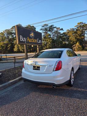 2012 Lincoln MKS Base
