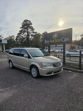 2014 Chrysler Town & Country Touring
