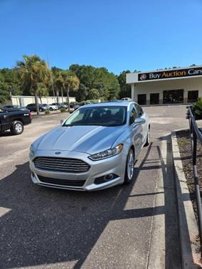 2014 Ford Fusion SE