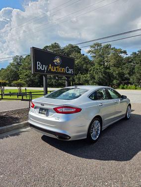 2014 Ford Fusion SE