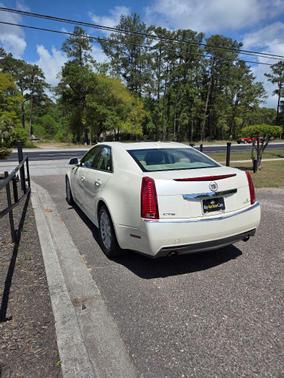 IVORY 2010 Cadillac CTS Luxury