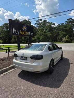 2011 Volkswagen Jetta SE