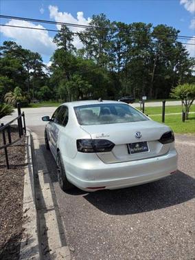 2011 Volkswagen Jetta SE
