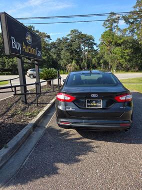 2014 Ford Fusion SE