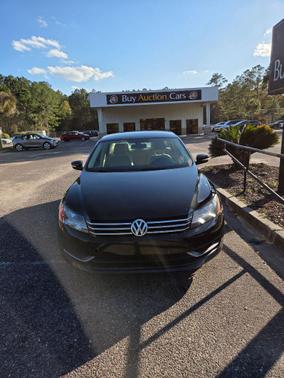 2015 Volkswagen Passat 1.8T Auto SE
