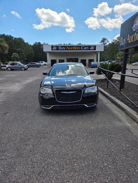 2015 Chrysler 300 Limited