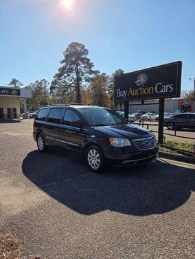 2015 Chrysler Town & Country Touring