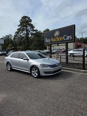 2012 Volkswagen Passat 2.5 SE