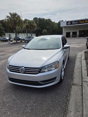 2012 Volkswagen Passat 2.5 SE