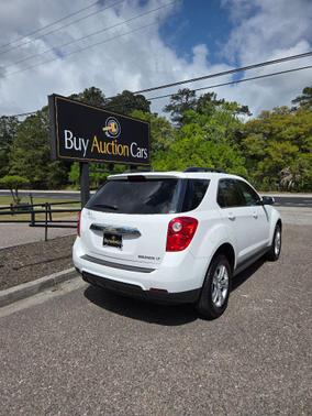 Summit White 2015 Chevrolet Equinox 2LT
