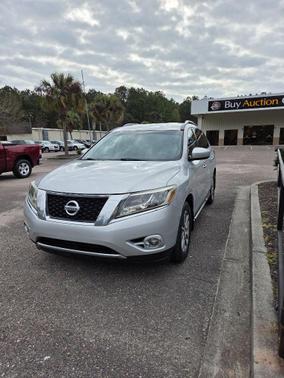 2015 Nissan Pathfinder SV