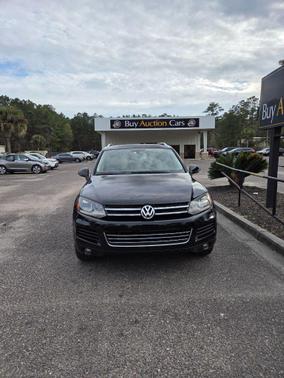 2011 Volkswagen Touareg VR6 Sport