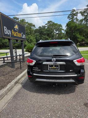 2016 Nissan Pathfinder SV