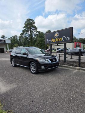 2016 Nissan Pathfinder SV