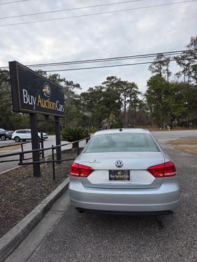 2013 Volkswagen Passat 2.5 SE