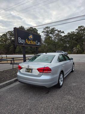 2013 Volkswagen Passat 2.5 SE