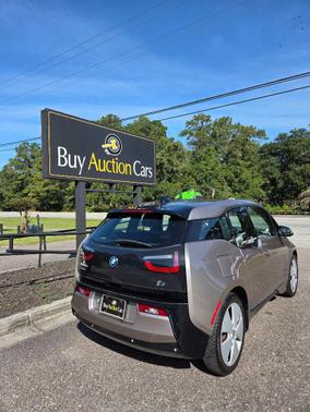 2014 BMW i3 Base w/Range Extender