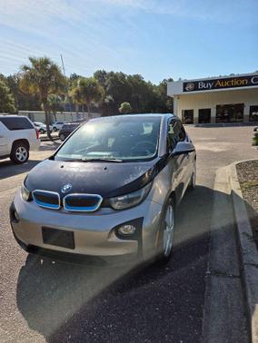 2014 BMW i3 Base w/Range Extender