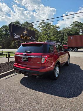 Ruby Red Metallic Tinted Clearcoat 2014 Ford Explorer Base